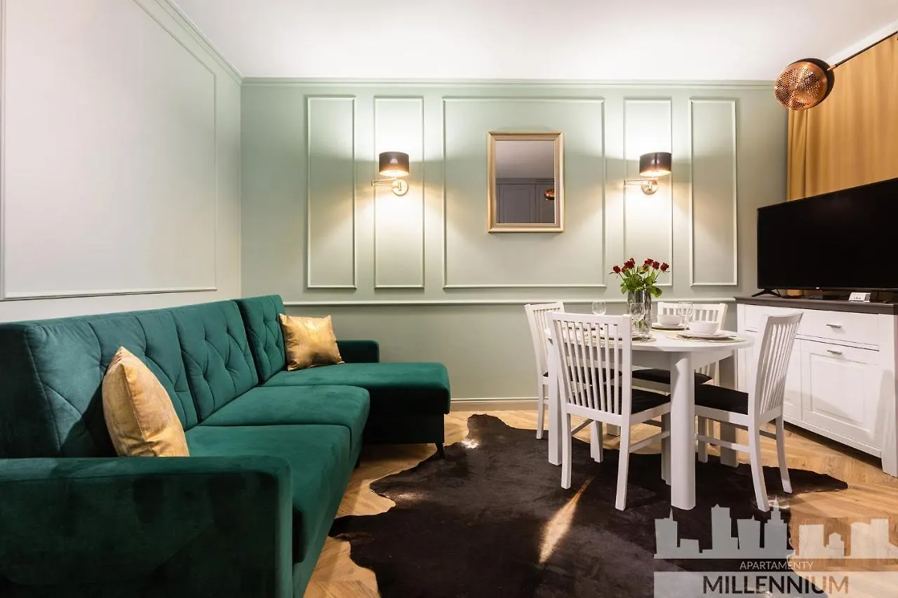 Millennium Port Gold Apartment Warsaw Poland