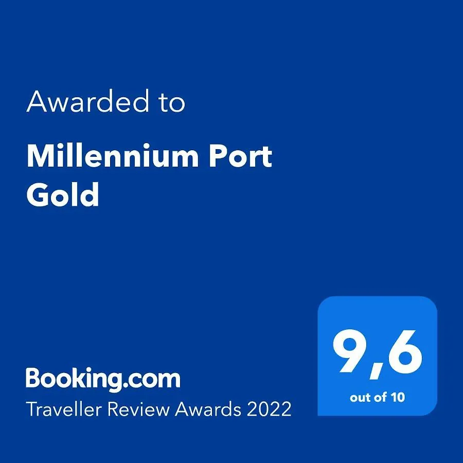 Millennium Port Gold Apartment Warsaw