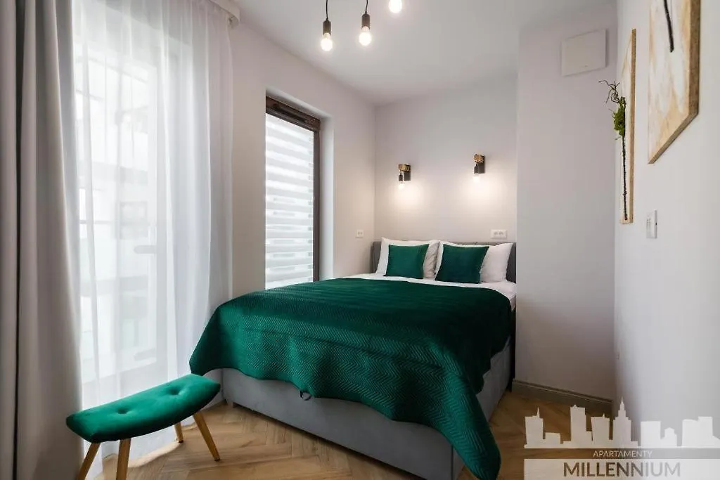 Millennium Port Gold Apartment Warsaw Poland